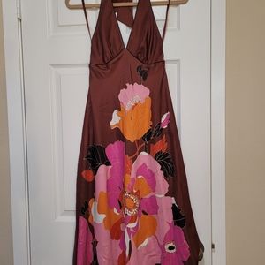 Exquisite dress ! From Banana Republic